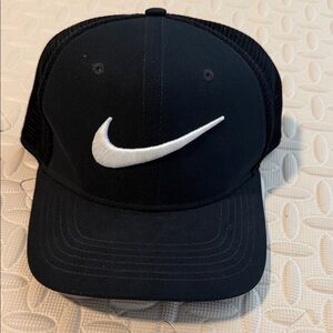 Youth Nike cap